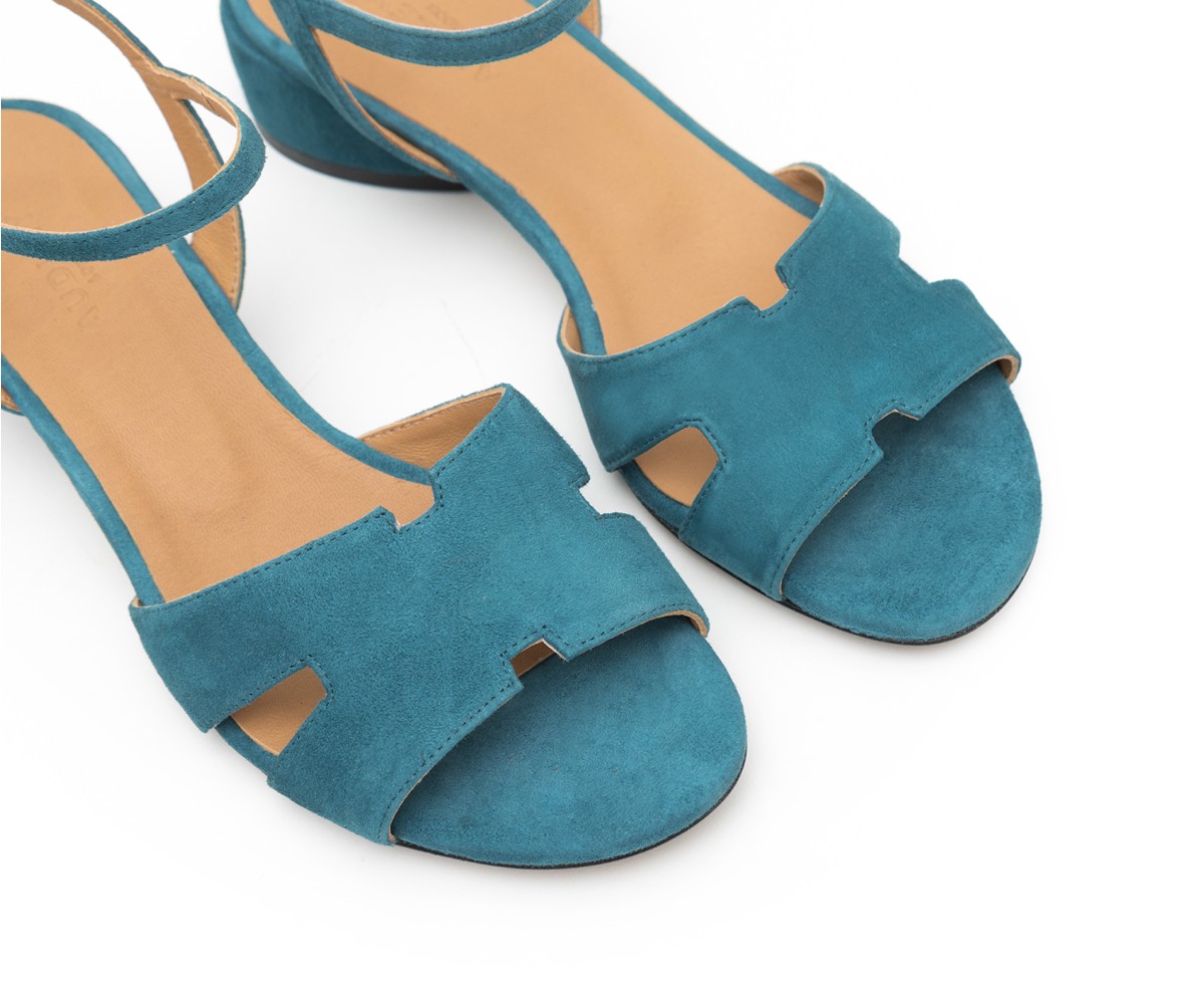 Buy Audley sandals Diella. Official Online Shoes Shop