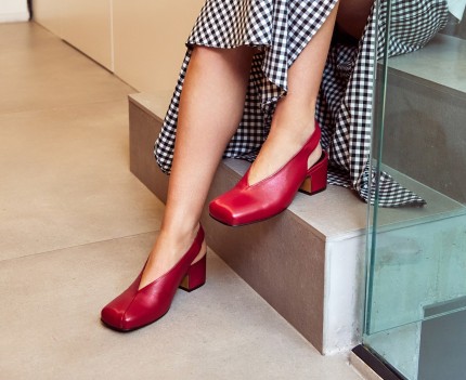 Zapato de mujer en piel con...